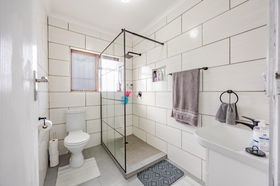 2 Bedroom Property for Sale in Tijgerhof Western Cape